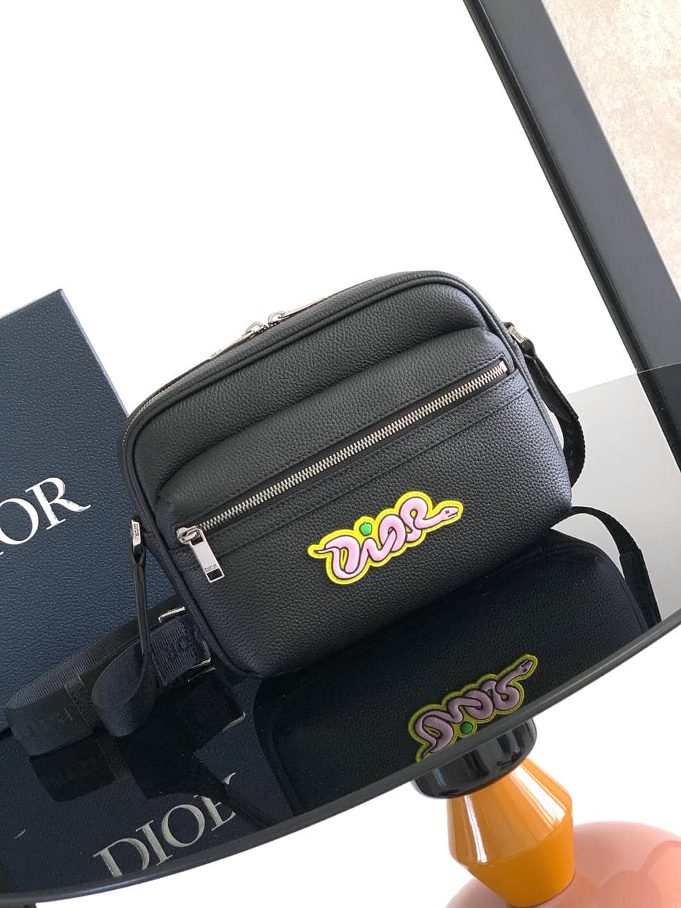 00100 Dior Man Bag